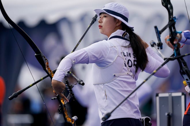 Lim Si-hyeon, ranked No. 2 in women's archery, leads the South Korean women's team at 2024 Olympics in Paris.